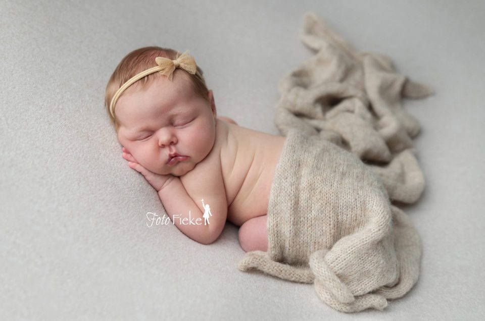 Yuna || Newborn Fotoshoot